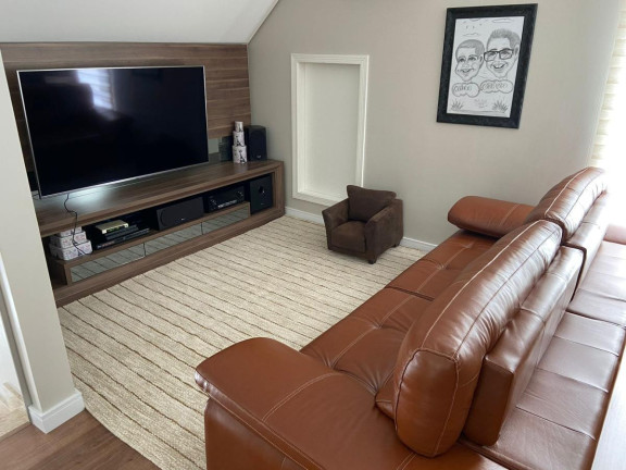 Imagem Casa com 3 Quartos à Venda, 240 m² em Santa Felicidade - Curitiba Imagem Casa com 3 Quartos à Venda, 240 m² em Santa Felicidade - Curitiba