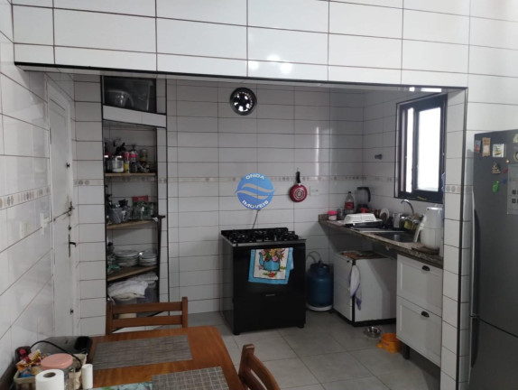 Imagem Casa com 3 Quartos à Venda, 212 m² em Embaré - Santos