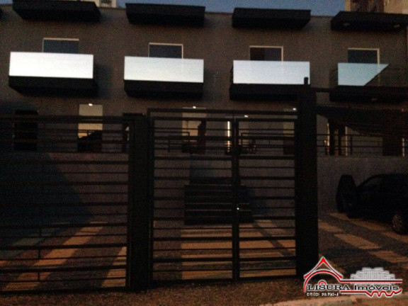 Imagem Casa de Condomínio com 2 Quartos à Venda, 73 m² em Centro - Jacareí Imagem Casa de Condomínio com 2 Quartos à Venda, 73 m² em Centro - Jacareí