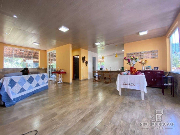 Imagem Casa com 5 Quartos à Venda, 500 m² em Sebastiana - Teresópolis Imagem Casa com 5 Quartos à Venda, 500 m² em Sebastiana - Teresópolis