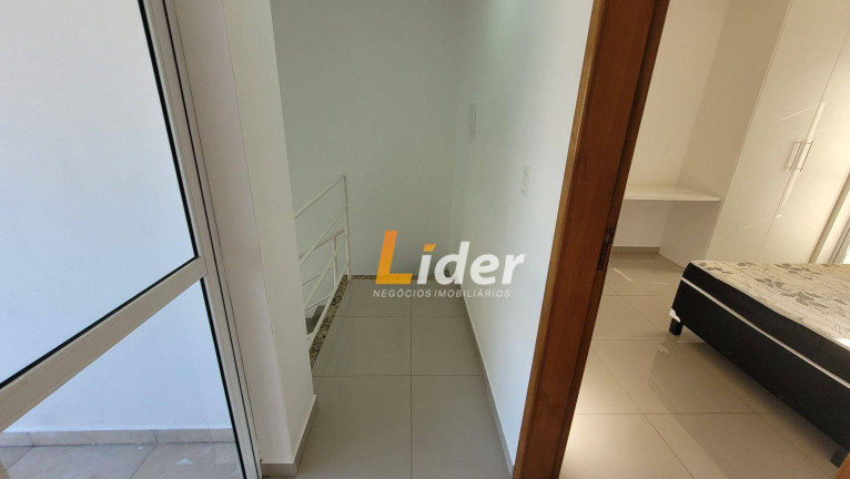 Imagem Cobertura com 2 Quartos para Alugar, 80 m² em São Mateus - Juiz De Fora
