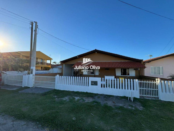 Imagem Casa à Venda, 179 m² em Barra Do Sai - Itapoá