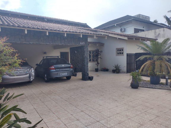Imagem Casa com 5 Quartos à Venda, 400 m² em Saguaçu - Joinville