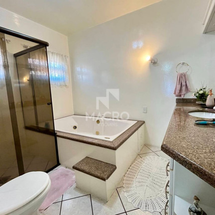 Imagem Casa com 4 Quartos à Venda, 188 m² em Vila Lalau - Jaraguá Do Sul Imagem Casa com 4 Quartos à Venda, 188 m² em Vila Lalau - Jaraguá Do Sul
