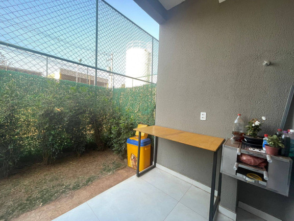 Imagem Apartamento com 2 Quartos à Venda,  em Jardim Das Colinas - Hortolândia