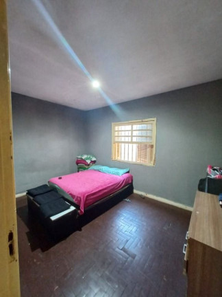 Imagem Casa com 2 Quartos à Venda, 200 m² em Centro - Suzano Imagem Casa com 2 Quartos à Venda, 200 m² em Centro - Suzano