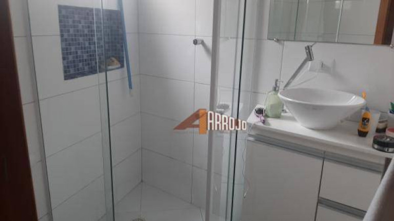 Imagem Sobrado com 3 Quartos à Venda, 102 m² em Vila Esperança - São Paulo Imagem Sobrado com 3 Quartos à Venda, 102 m² em Vila Esperança - São Paulo