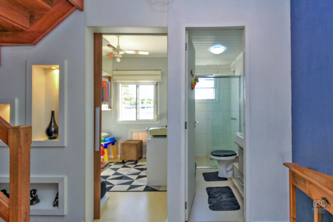 Imagem Casa com 3 Quartos à Venda, 92 m² em Camaquã - Porto Alegre Imagem Casa com 3 Quartos à Venda, 92 m² em Camaquã - Porto Alegre