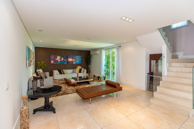 Imagem Sobrado com 4 Quartos à Venda, 354 m² em Alto Da Boa Vista - São Paulo