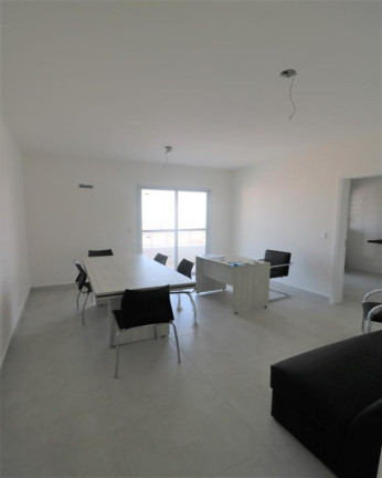 Imagem Imóvel com 2 Quartos à Venda, 100 m² em Canto Do Forte - Praia Grande Imagem Imóvel com 2 Quartos à Venda, 100 m² em Canto Do Forte - Praia Grande