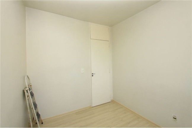 Imagem Imóvel com 3 Quartos à Venda, em Tristeza - Porto Alegre Imagem Imóvel com 3 Quartos à Venda, em Tristeza - Porto Alegre
