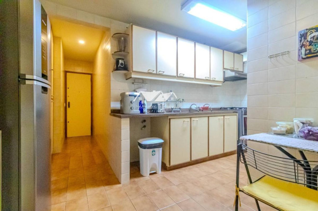 Imagem Apartamento com 3 Quartos à Venda, 137 m² Imagem Apartamento com 3 Quartos à Venda, 137 m²
