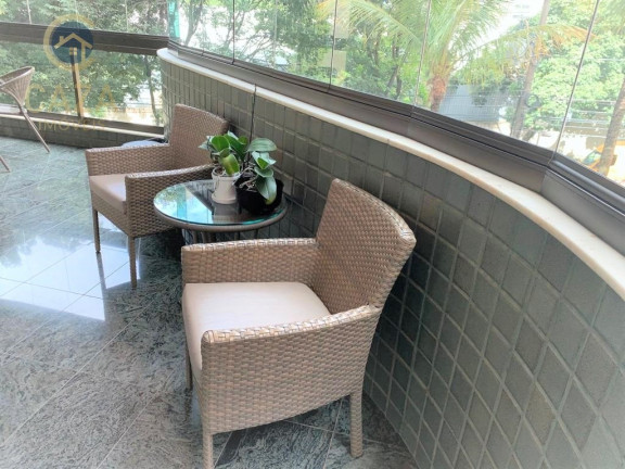Imagem Imóvel com 4 Quartos à Venda, 305 m² em Lourdes - Belo Horizonte Imagem Imóvel com 4 Quartos à Venda, 305 m² em Lourdes - Belo Horizonte