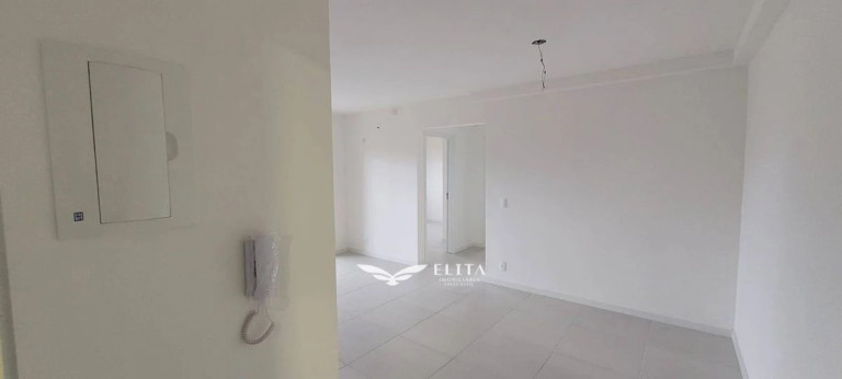 Imagem Apartamento com 2 Quartos à Venda, 63 m² em Itacolomi - Balneário Piçarras Imagem Apartamento com 2 Quartos à Venda, 63 m² em Itacolomi - Balneário Piçarras