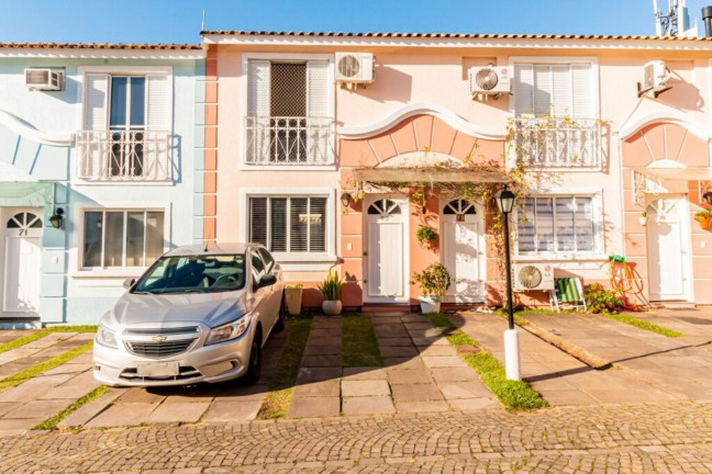 Imagem Imóvel com 2 Quartos à Venda, em Cavalhada - Porto Alegre Imagem Imóvel com 2 Quartos à Venda, em Cavalhada - Porto Alegre