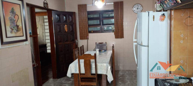 Imagem Casa com 2 Quartos para Alugar, 294 m² em Massaguaçu - Caraguatatuba