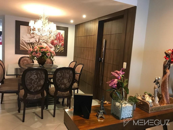 Imagem Apartamento com 4 Quartos à Venda, 180 m² em Centro - Guarapari