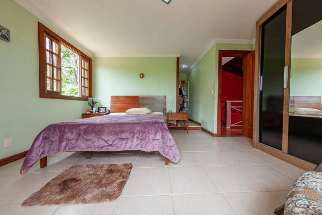 Imagem Casa com 4 Quartos à Venda, 220 m² em Itaipu - Niterói Imagem Casa com 4 Quartos à Venda, 220 m² em Itaipu - Niterói