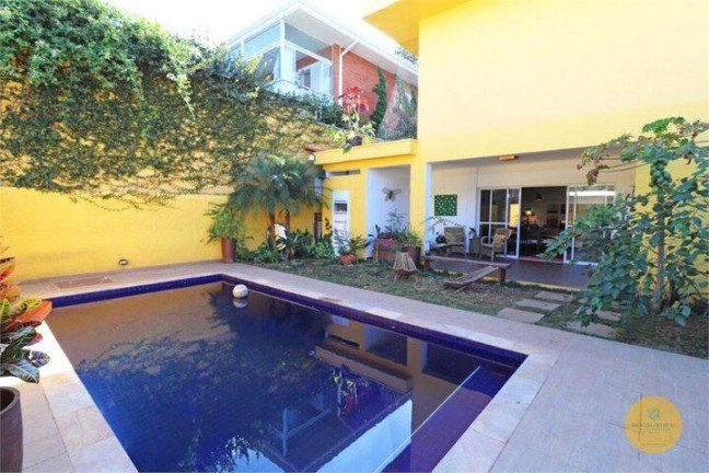 Imagem Casa com 4 Quartos à Venda, 329 m² em Alto De Pinheiros - São Paulo