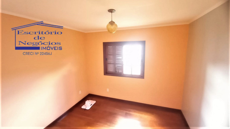 Imagem Casa com 4 Quartos à Venda, 260 m² em Vila Nova - Porto Alegre Imagem Casa com 4 Quartos à Venda, 260 m² em Vila Nova - Porto Alegre