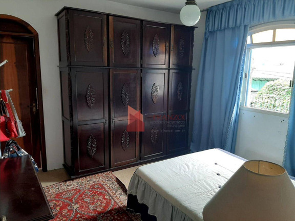 Imagem Sobrado com 5 Quartos à Venda, 330 m² em São João - Itajaí Imagem Sobrado com 5 Quartos à Venda, 330 m² em São João - Itajaí