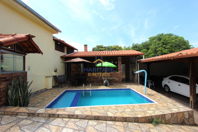 Imagem Casa com 5 Quartos à Venda, 176 m² em Parque Estrela Do Sul - Ibirité Imagem Casa com 5 Quartos à Venda, 176 m² em Parque Estrela Do Sul - Ibirité