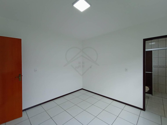 Imagem Casa com 3 Quartos à Venda, 375 m² Imagem Casa com 3 Quartos à Venda, 375 m²