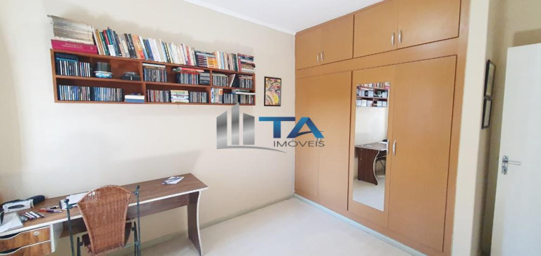 Imagem Casa com 4 Quartos à Venda, 220 m² em Jardim Aurélia - Campinas Imagem Casa com 4 Quartos à Venda, 220 m² em Jardim Aurélia - Campinas