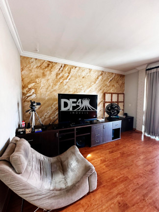Imagem Casa com 3 Quartos à Venda, 403 m² em Guará Ii - Brasília