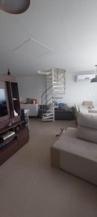 Imagem Apartamento com 2 Quartos à Venda, 76 m² em Barra Da Tijuca - Rio De Janeiro