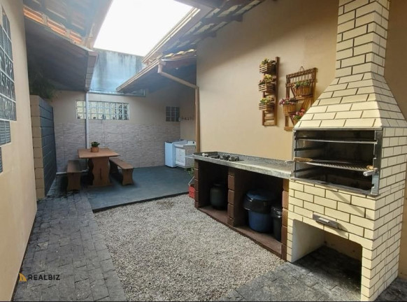 Imagem Casa com 2 Quartos à Venda, 1.098 m² em Fazenda Da Armação - Governador Celso Ramos