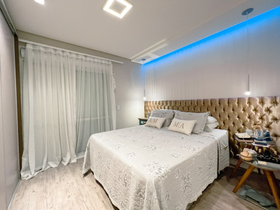 Imagem Apartamento com 3 Quartos à Venda, 133 m² em Kobrasol - São José
