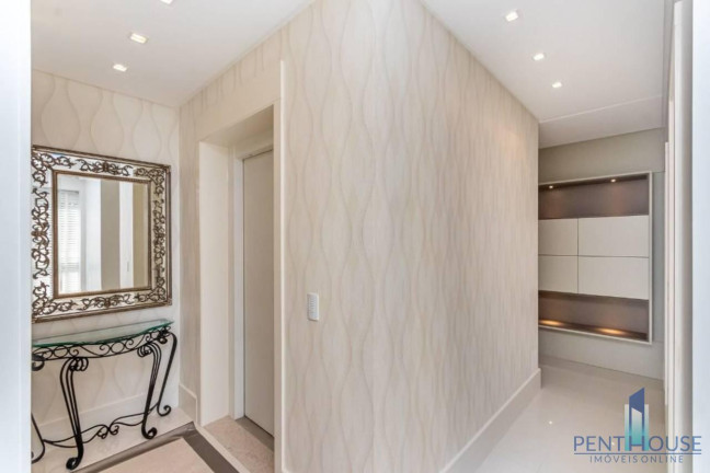 Imagem Apartamento com 4 Quartos à Venda, 237 m² em Centro - Balneário Camboriú Imagem Apartamento com 4 Quartos à Venda, 237 m² em Centro - Balneário Camboriú