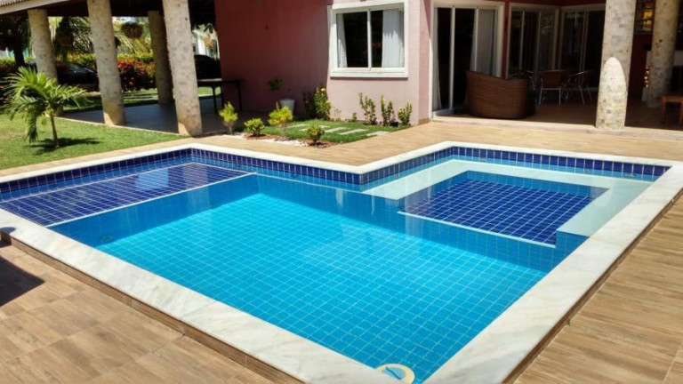 Imagem Casa com 4 Quartos à Venda, 600 m² em Portão - Lauro De Freitas Imagem Casa com 4 Quartos à Venda, 600 m² em Portão - Lauro De Freitas