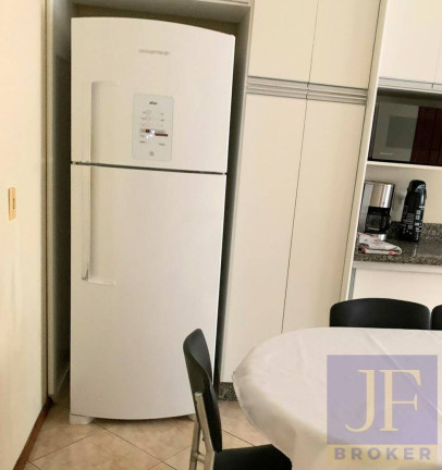 Imagem Casa com 6 Quartos para Temporada, 180 m² em Canasvieiras - Florianópolis Imagem Casa com 6 Quartos para Temporada, 180 m² em Canasvieiras - Florianópolis