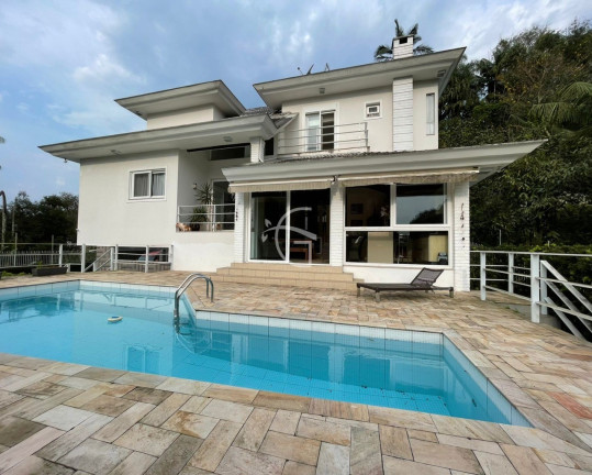 Imagem Casa com 4 Quartos à Venda, 545 m² em América - Joinville