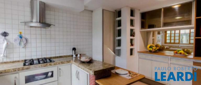 Imagem Sobrado com 3 Quartos à Venda, 270 m² em Vila Guiomar - Santo André Imagem Sobrado com 3 Quartos à Venda, 270 m² em Vila Guiomar - Santo André