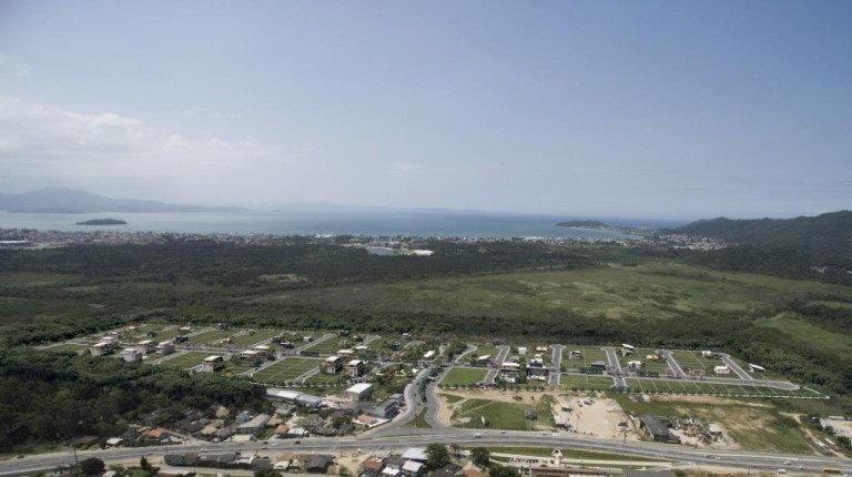 Imagem Terreno à Venda, 450 m² em Vargem Do Bom Jesus - Florianópolis Imagem Terreno à Venda, 450 m² em Vargem Do Bom Jesus - Florianópolis