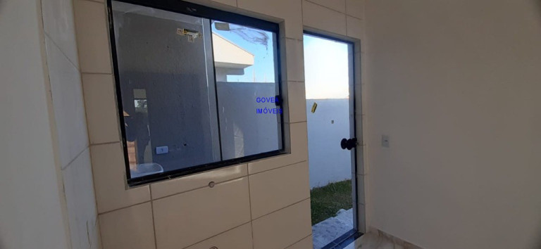 Imagem Casa com 2 Quartos à Venda, 39 m² em Campo De Santana - Curitiba