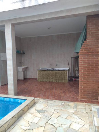 Imagem Casa com 1 Quarto à Venda, 100 m² em Ocian - Praia Grande Imagem Casa com 1 Quarto à Venda, 100 m² em Ocian - Praia Grande