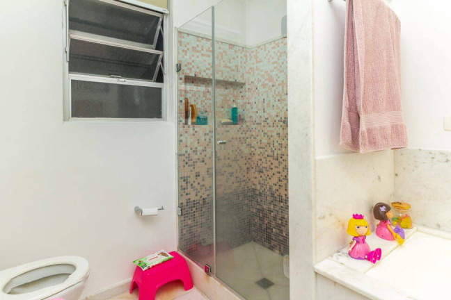Imagem Apartamento com 3 Quartos à Venda,  em Lagoa - Rio De Janeiro