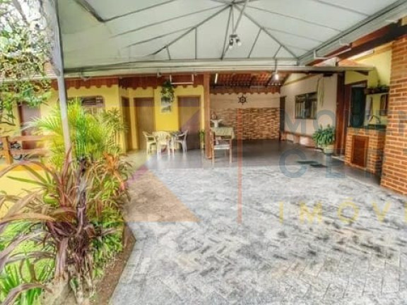 Imagem Casa com 4 Quartos para Alugar, 200 m² em água Verde - Blumenau Imagem Casa com 4 Quartos para Alugar, 200 m² em água Verde - Blumenau