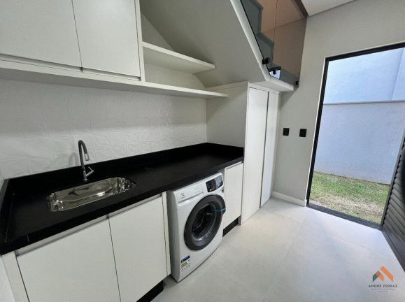 Imagem Casa com 3 Quartos à Venda, 185 m² Imagem Casa com 3 Quartos à Venda, 185 m²