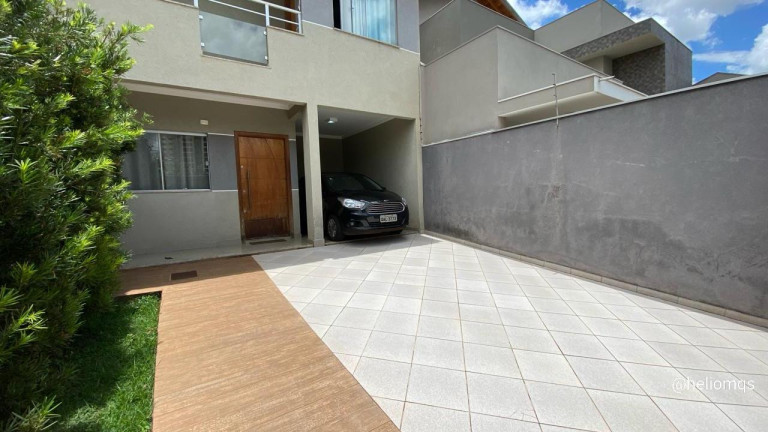 Imagem Sobrado com 3 Quartos à Venda, 140 m² em Vila Margarida - Campo Grande