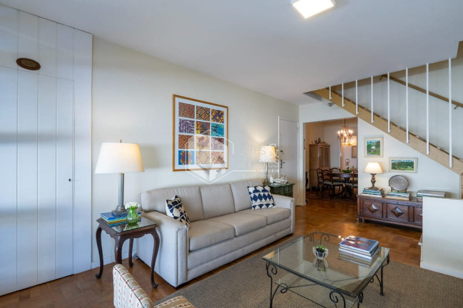Imagem Casa com 3 Quartos à Venda, 180 m² em Vila Olímpia - São Paulo Imagem Casa com 3 Quartos à Venda, 180 m² em Vila Olímpia - São Paulo