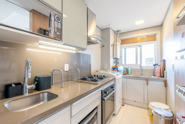 Imagem Apartamento com 2 Quartos à Venda, 76 m² em Petrópolis - Porto Alegre