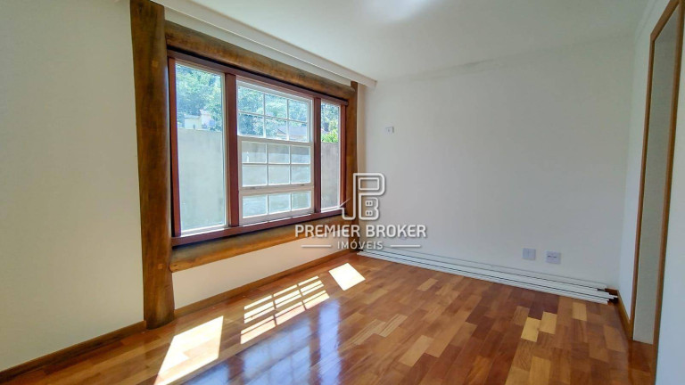 Imagem Casa com 4 Quartos à Venda, 263 m² em Iucas - Teresópolis Imagem Casa com 4 Quartos à Venda, 263 m² em Iucas - Teresópolis