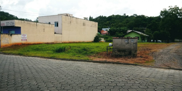 Imagem Imóvel à Venda, 2.500 m² em Itoupavazinha - Blumenau Imagem Imóvel à Venda, 2.500 m² em Itoupavazinha - Blumenau