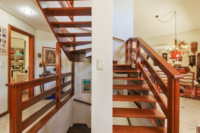 Imagem Casa de Condomínio com 3 Quartos à Venda, 389 m² em Vila Nova - Porto Alegre Imagem Casa de Condomínio com 3 Quartos à Venda, 389 m² em Vila Nova - Porto Alegre