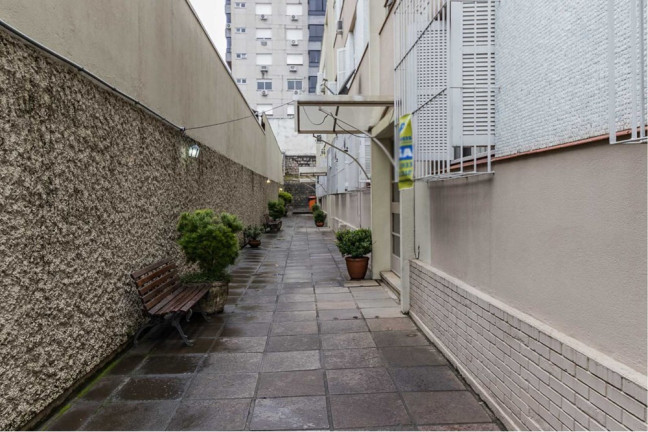 Imagem Apartamento com 1 Quarto à Venda, 38 m² em Rio Branco - Porto Alegre Imagem Apartamento com 1 Quarto à Venda, 38 m² em Rio Branco - Porto Alegre